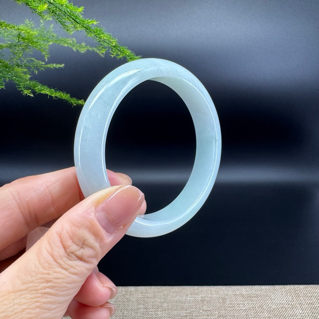 Genuine Burmese Green Jade Jadeite Bangle Bracelet ( 56.8mm )