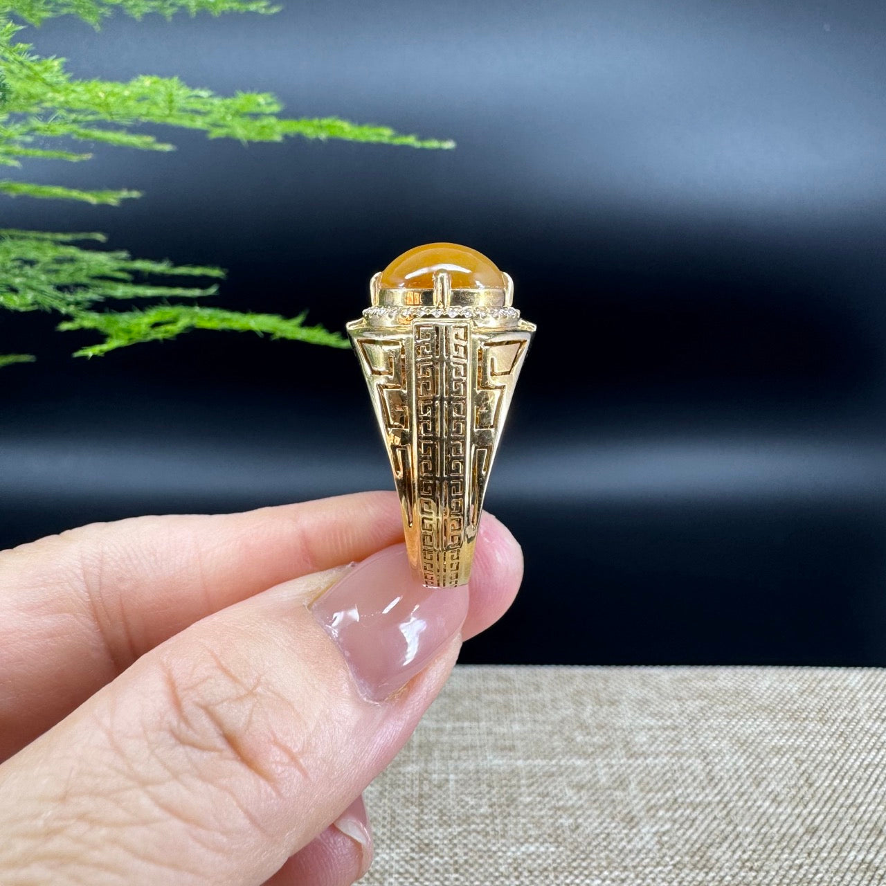 RealJade® "Signature Signet" 18K Yellow Gold Honey Yellow Jadeite Jade Classic Men's Ring