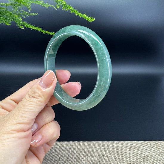 Genuine Burmese Green Jade Jadeite Bangle Bracelet ( 57.3mm )