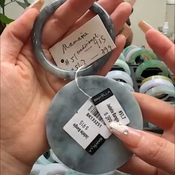 "Live" Natural Wuji Jadeite Jade Traditional Bangle (05/08/26)
