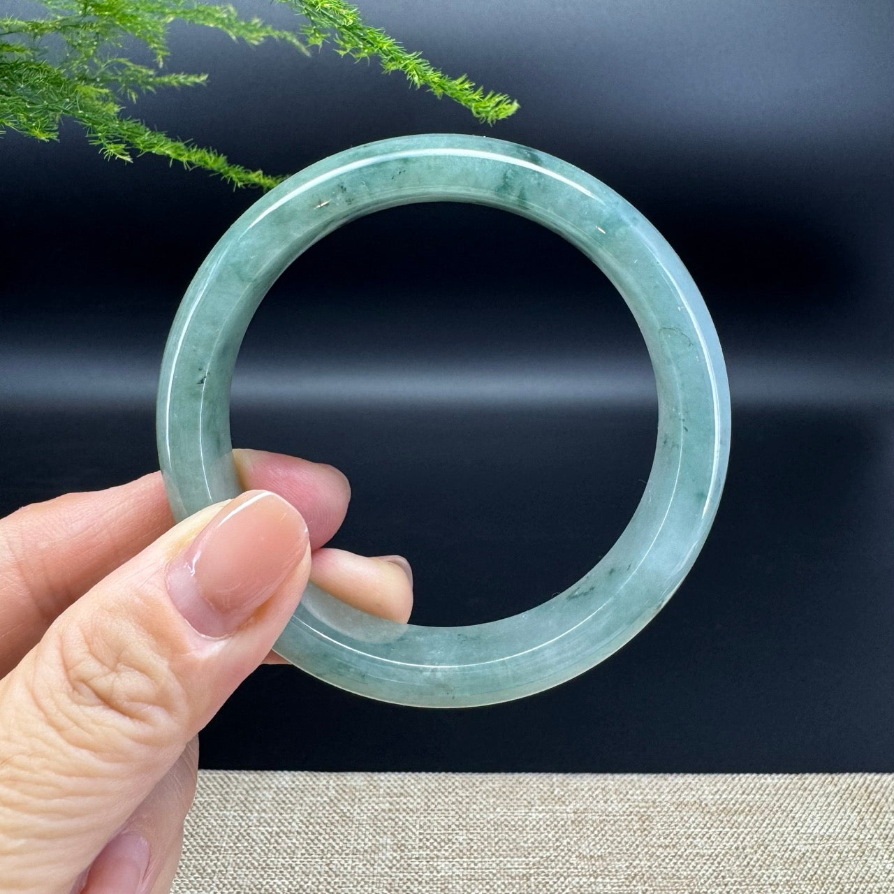 Genuine Burmese Oil Green Jade Jadeite Bangle Bracelet ( 57.5mm )
