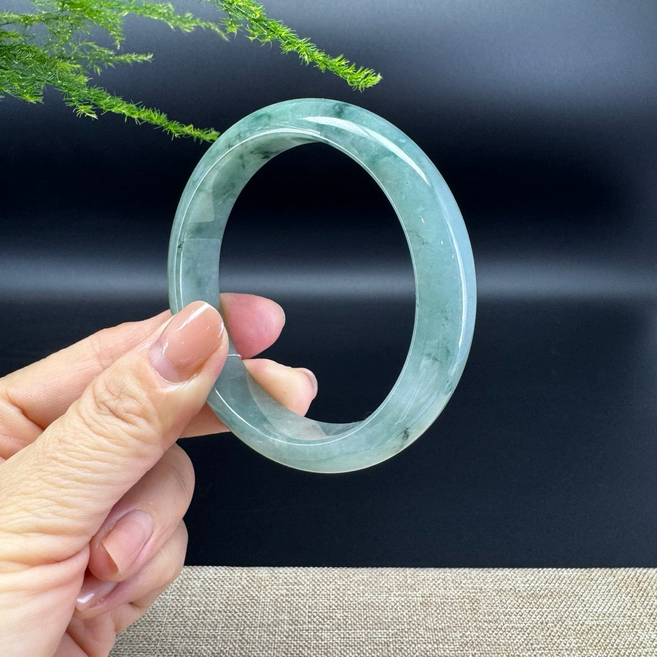Genuine Burmese Oil Green Jade Jadeite Bangle Bracelet ( 57.5mm )