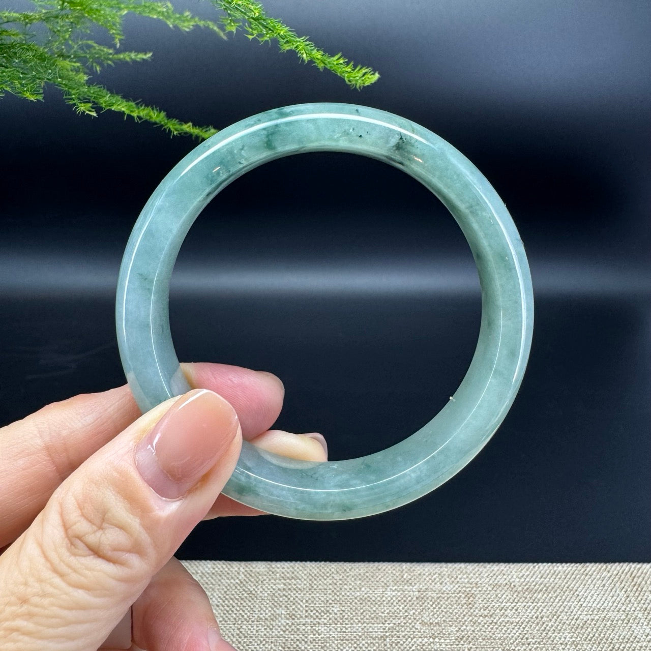 Genuine Burmese Oil Green Jade Jadeite Bangle Bracelet ( 57.5mm )