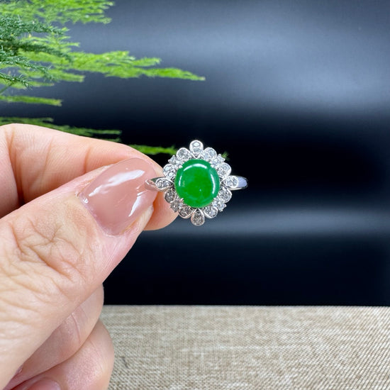 RealJade® "Signature Signet" 18K White Gold Imperial Green Jadeite Jade Ring