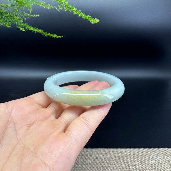 Genuine Burmese Yellow Green Jade Jadeite Bangle Bracelet ( 57.5mm )