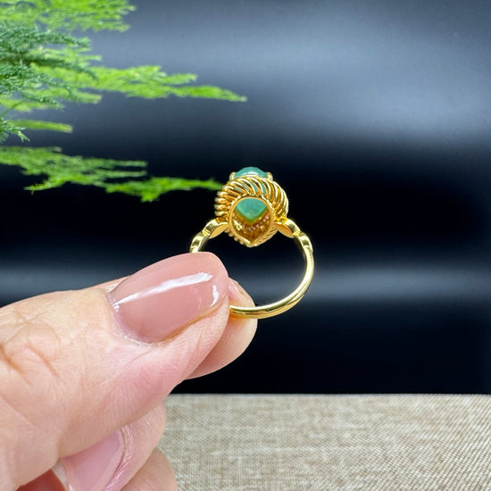 RealJade® 18k Yellow Gold Natural Imperial Green Pear Shape Jadeite Jade Engagement Ring With Diamonds