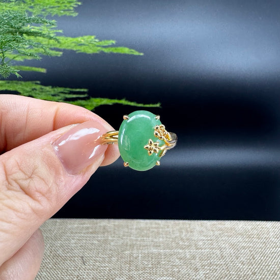 RealJade® "Signature Signet" 18K Yellow Gold Light Green Jadeite Jade Ring