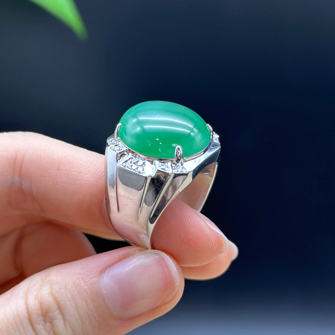 RealJade® "Signature Signet" 18K White Gold  Real Green Jadeite Jade Classic Men's Ring