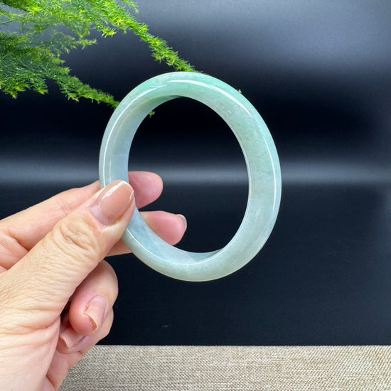 Genuine Burmese Green Jade Jadeite Bangle Bracelet ( 57.6mm )