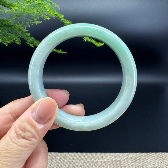 Genuine Burmese Green Jade Jadeite Bangle Bracelet ( 57.6mm )