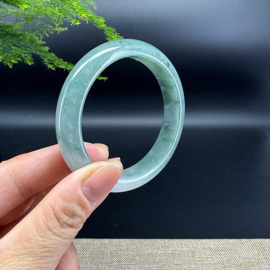 Genuine Burmese Oil Green Jade Jadeite Bangle Bracelet ( 57.5mm )
