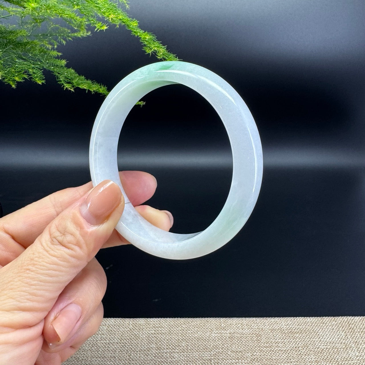 Genuine Burmese White Green Jade Jadeite Bangle Bracelet ( 57.5mm )