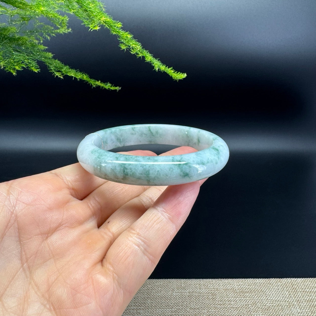 Genuine Burmese Green Jade Jadeite Bangle Bracelet ( 57mm )
