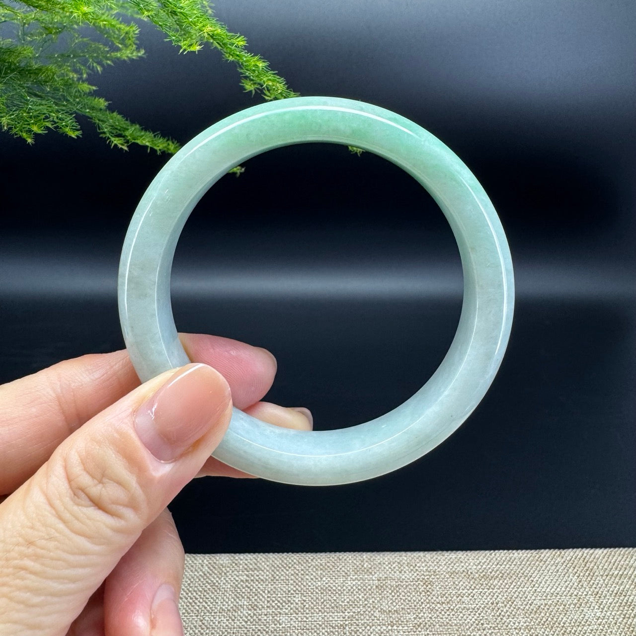 Genuine Burmese Apple Green Jade Jadeite Bangle Bracelet ( 57.5mm )