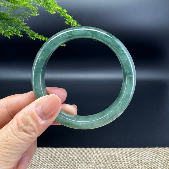 Genuine Burmese Oil Green Jade Jadeite Bangle Bracelet ( 57.5mm )