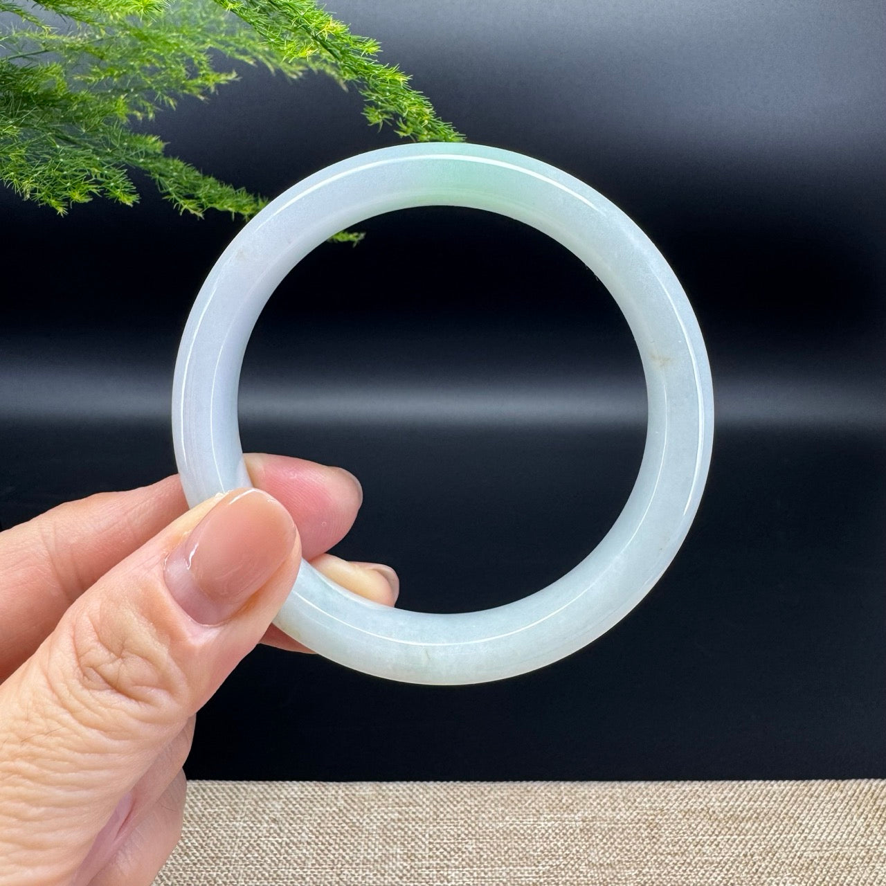 Genuine Burmese Green Jade Jadeite Bangle Bracelet ( 57mm )