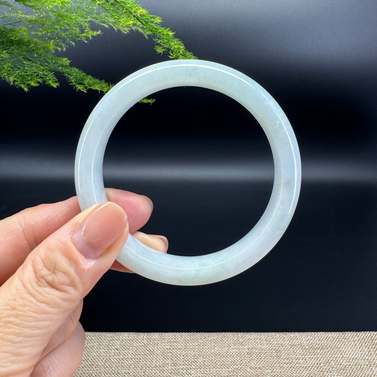 Genuine Burmese Green Jade Jadeite Bangle Bracelet ( 57mm )