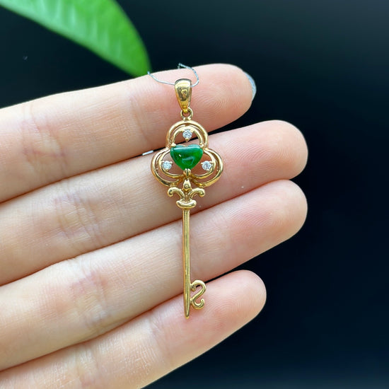RealJade "Heart Key" 18k Rose Gold Genuine Burmese Jadeite Key Pendant Necklace