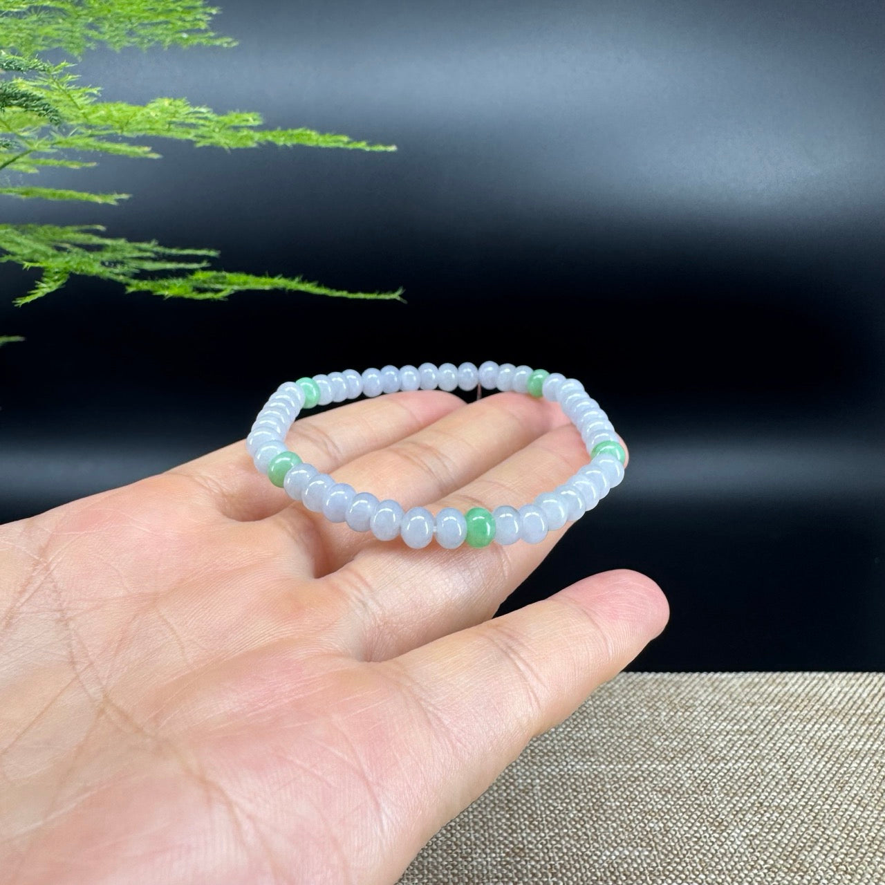Natural Jadeite Jade Round Lavender Green Beads Bracelet ( 5.5 mm )