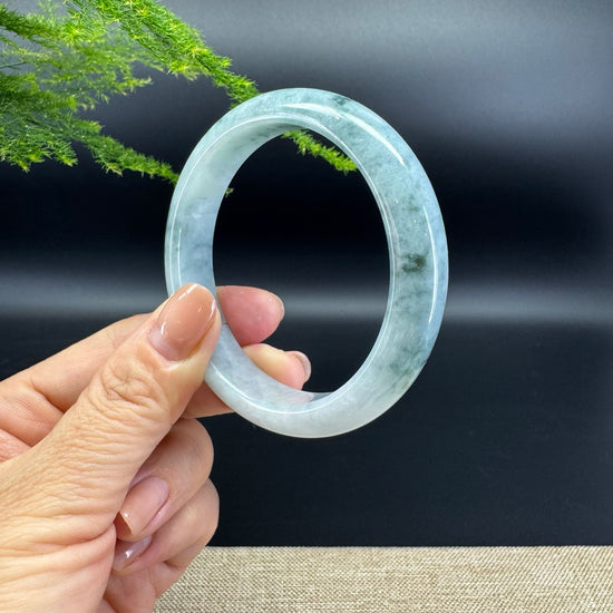 Genuine Burmese Green Jade Jadeite Bangle Bracelet ( 57.5mm )