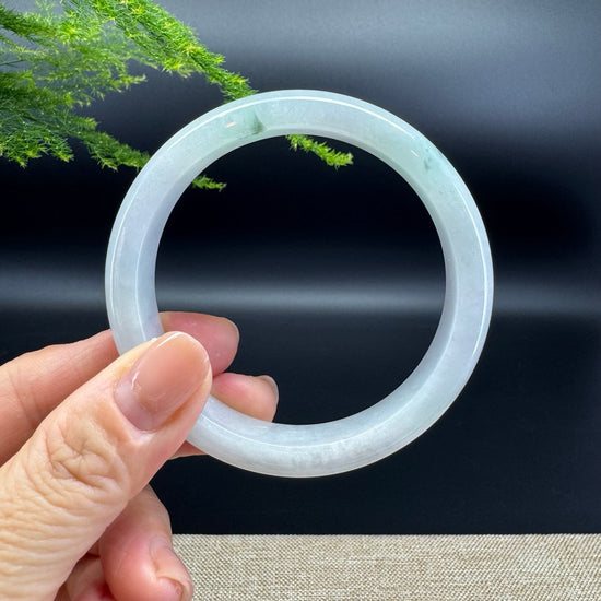 Genuine Burmese Icy Green Jade Jadeite Bangle Bracelet ( 57.7mm )