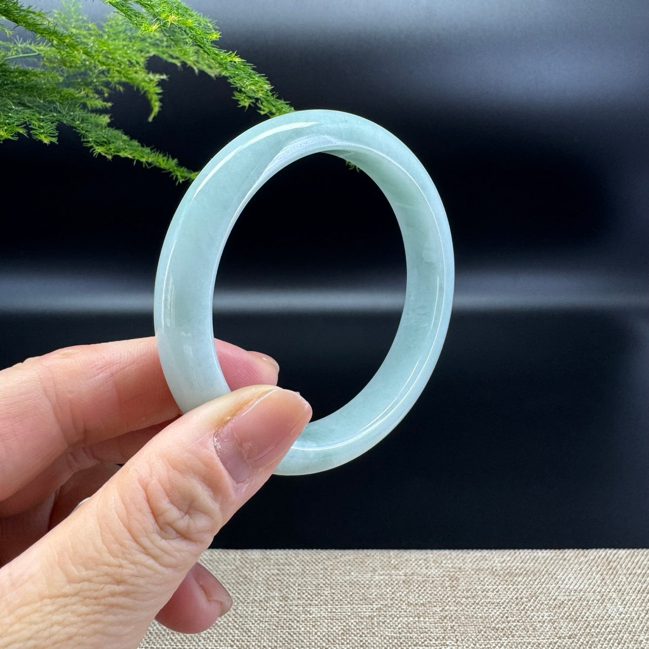 Genuine Burmese Apple Green Jade Jadeite Bangle Bracelet ( 58.5mm )