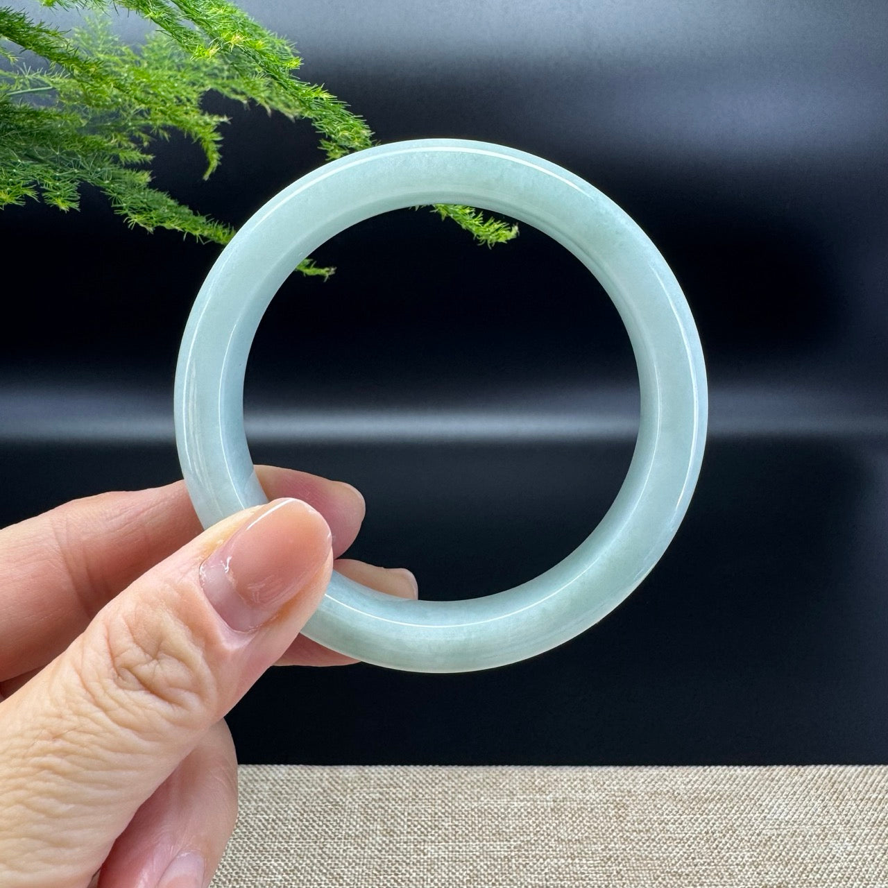 Genuine Burmese Apple Green Jade Jadeite Bangle Bracelet ( 58.4mm )