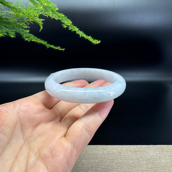 Genuine Burmese Icy Jade Jadeite Bangle Bracelet ( 58.9mm )