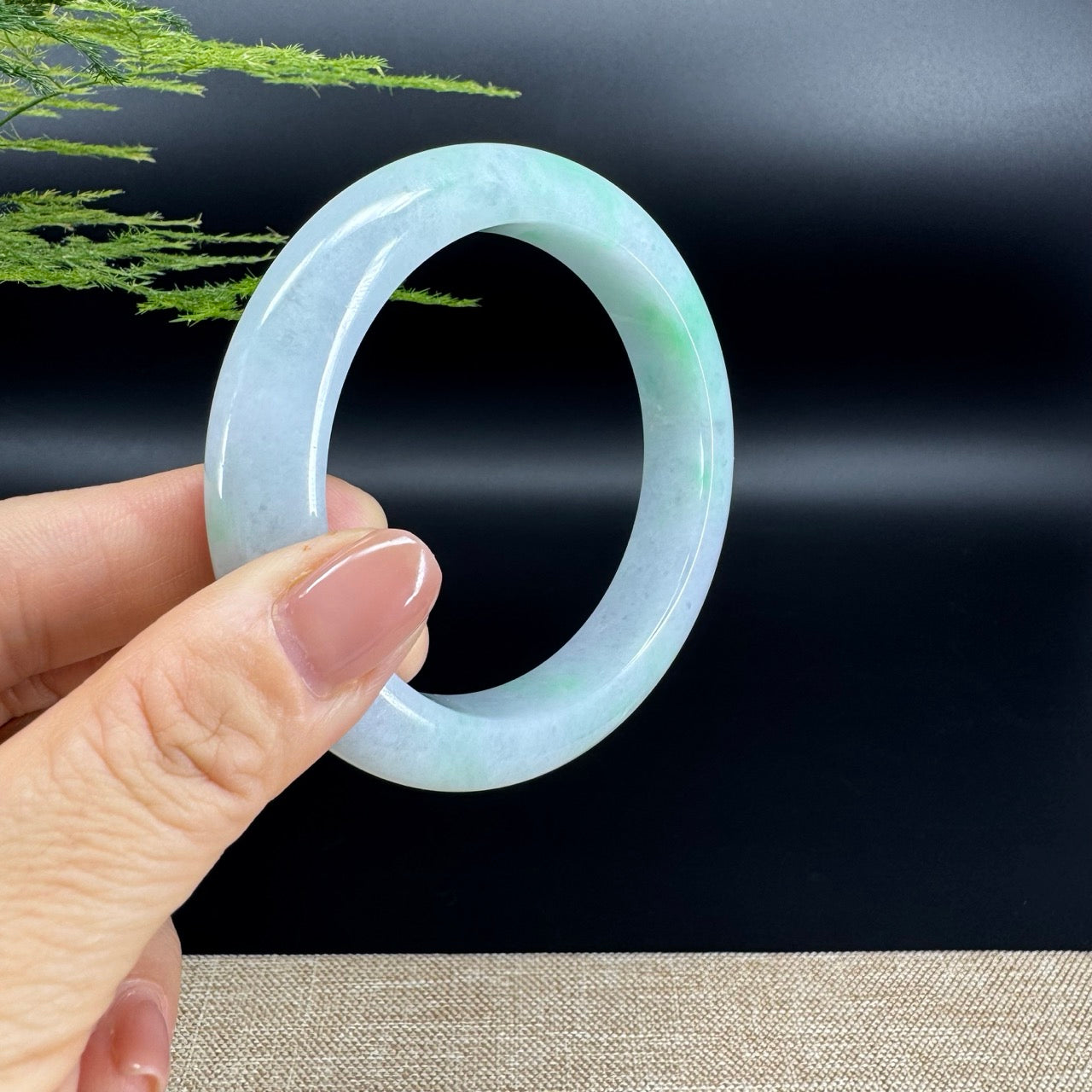 Genuine Burmese White Green Jade Jadeite Bangle Bracelet ( 59.7mm )