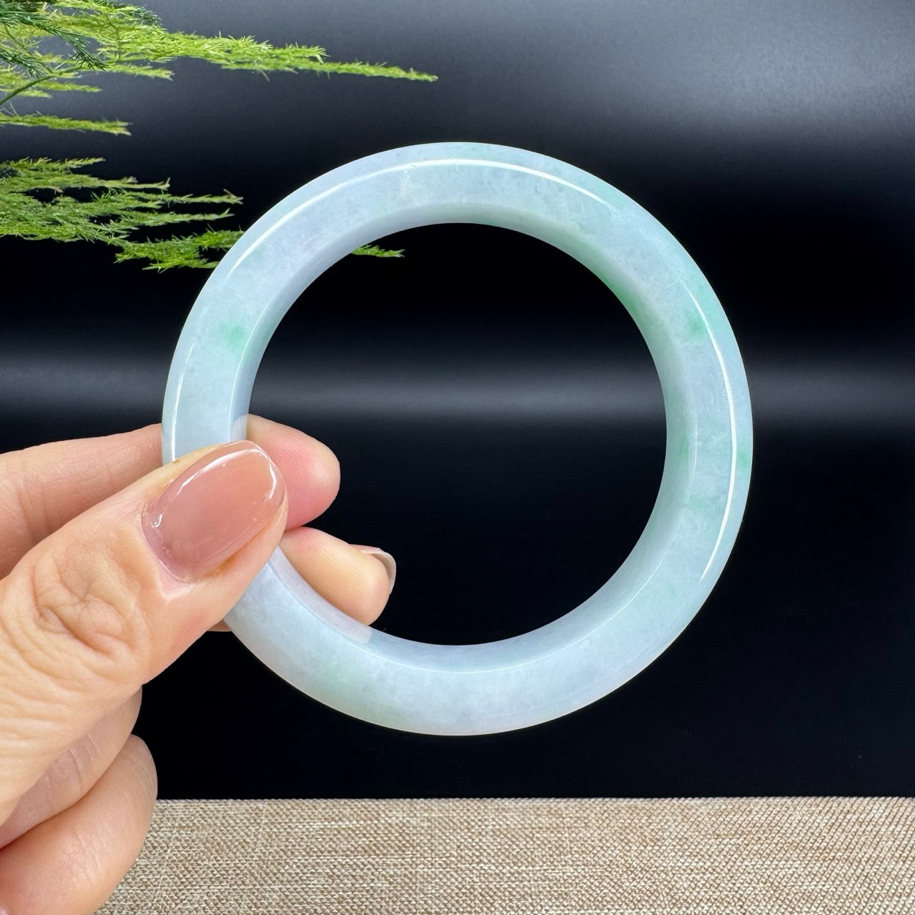 Genuine Burmese White Green Jade Jadeite Bangle Bracelet ( 59.7mm )