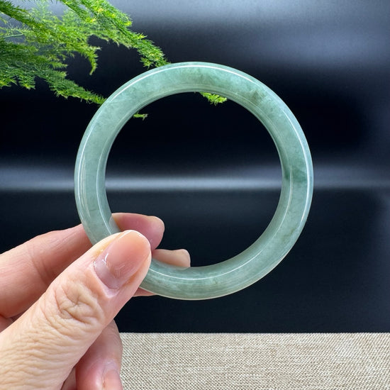 Genuine Burmese Spicy Green Jade Jadeite Bangle Bracelet ( 58.7mm )