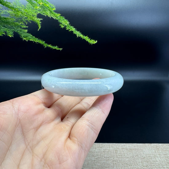 Genuine Burmese Green Jade Jadeite Bangle Bracelet ( 58.8mm )