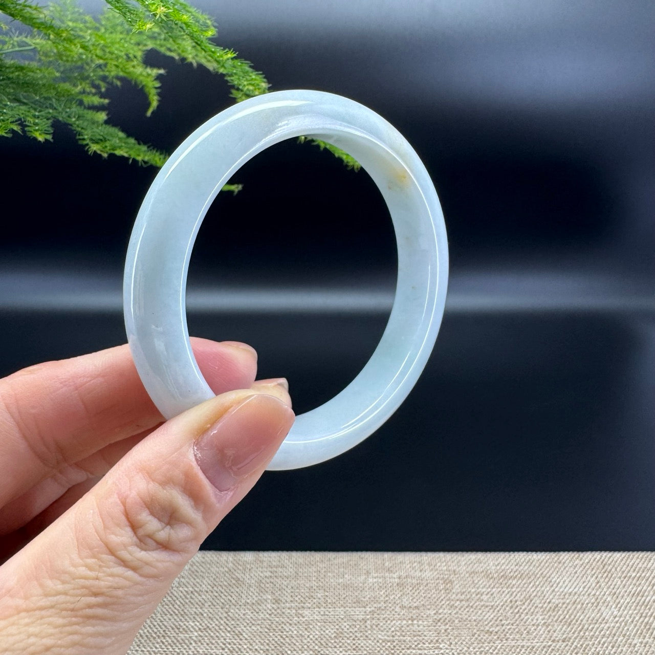 Genuine Burmese Green Jade Jadeite Bangle Bracelet ( 58mm )