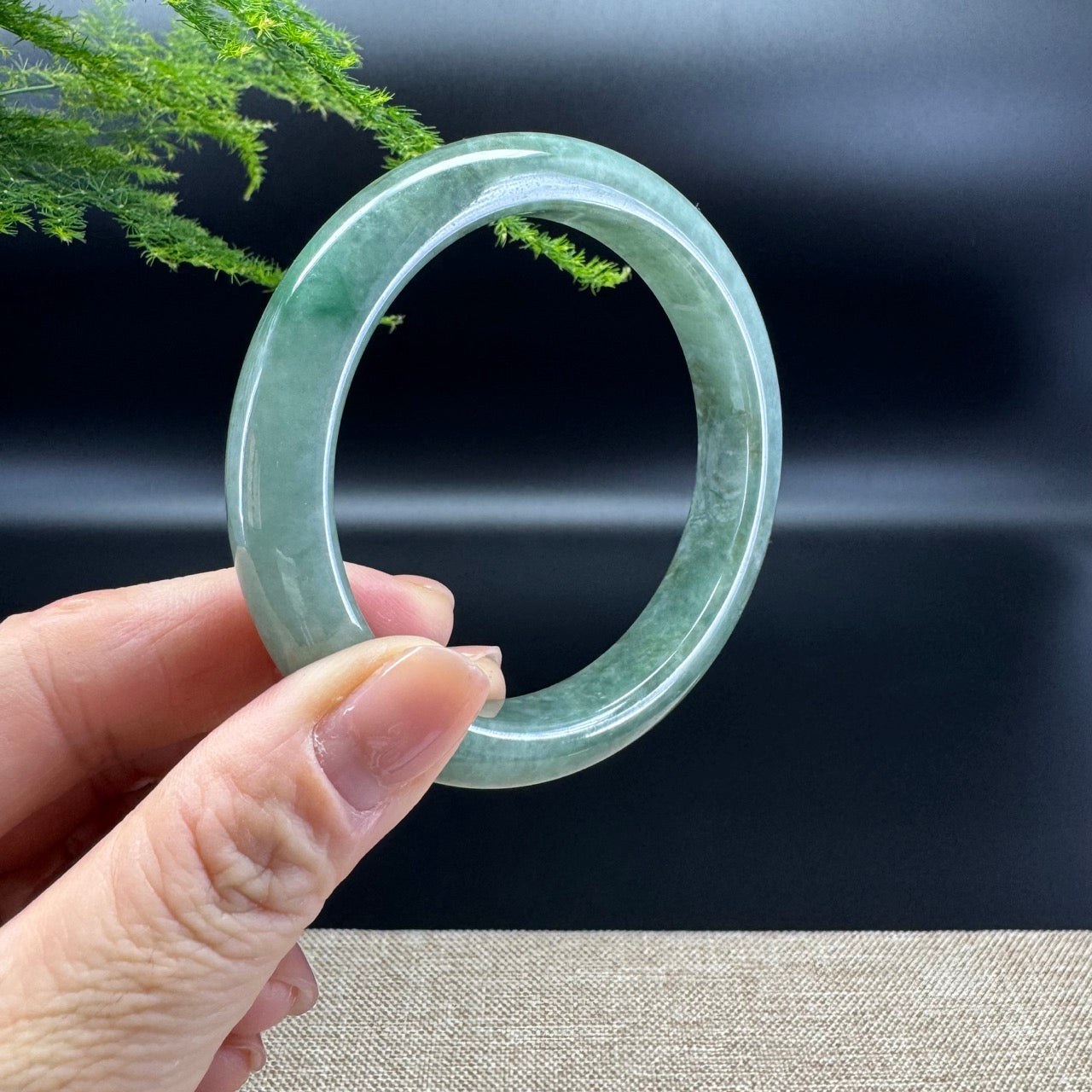 Genuine Burmese Oil Green Jade Jadeite Bangle Bracelet ( 58.2mm )