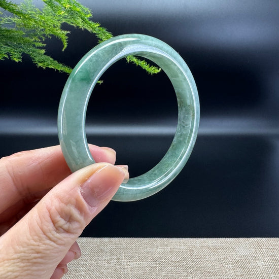 Genuine Burmese Oil Green Jade Jadeite Bangle Bracelet ( 58.2mm )