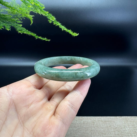 Genuine Burmese Oil Green Jade Jadeite Bangle Bracelet ( 58.2mm )