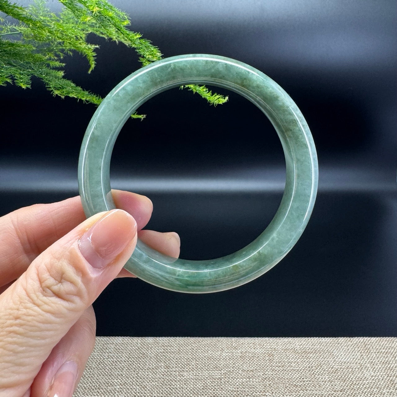 Genuine Burmese Oil Green Jade Jadeite Bangle Bracelet ( 58.2mm )
