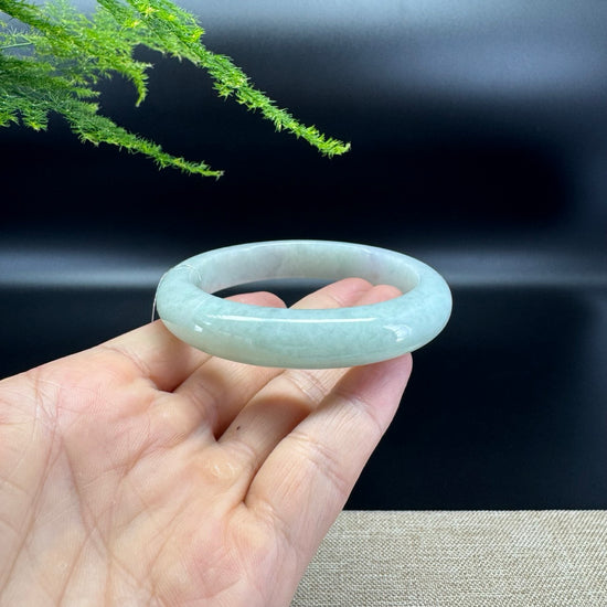 Genuine Burmese Green Jade Jadeite Bangle Bracelet ( 58.4mm )