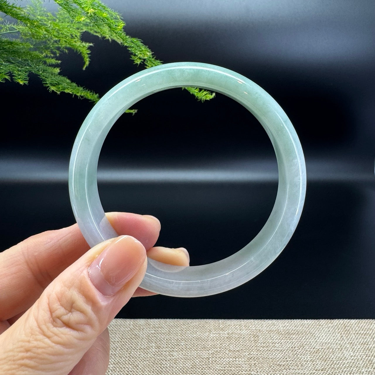 Genuine Burmese Green Jade Jadeite Bangle Bracelet ( 58.9mm )