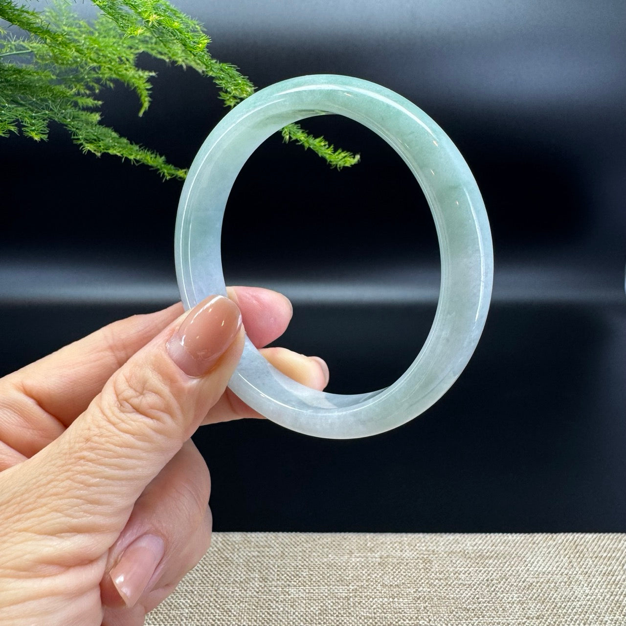 Genuine Burmese Green Jade Jadeite Bangle Bracelet ( 58.9mm )