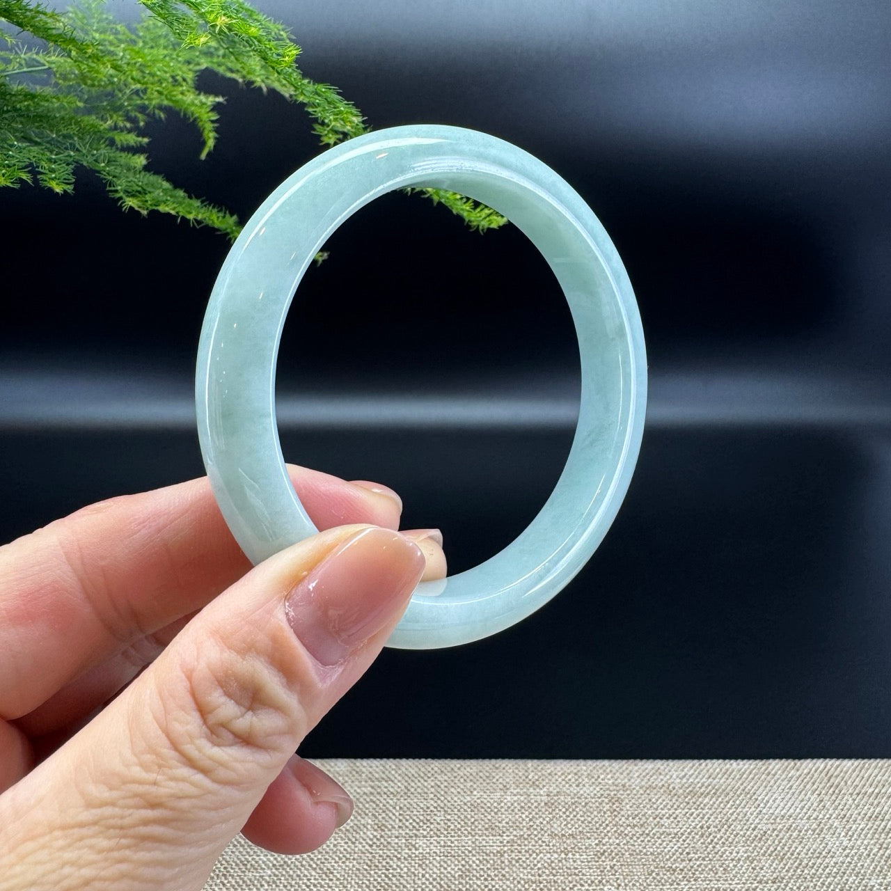 Genuine Burmese Apple Green Jade Jadeite Bangle Bracelet ( 58.5mm )