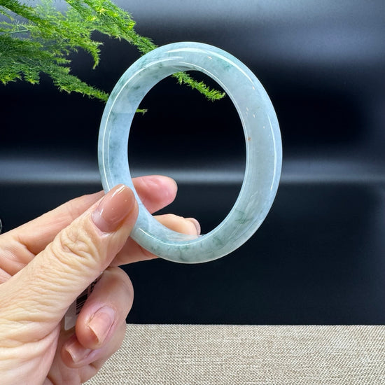 Genuine Burmese Green Jade Jadeite Bangle Bracelet ( 58.6mm )