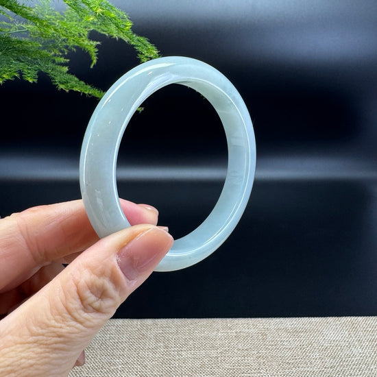 Genuine Burmese Green Jade Jadeite Bangle Bracelet ( 58.5mm )