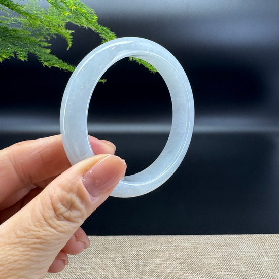 Genuine Burmese Icy Green Jade Jadeite Bangle Bracelet ( 58.2mm )