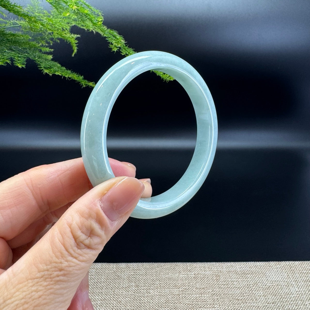 Genuine Burmese Apple Green Jade Jadeite Bangle Bracelet ( 58.4mm )
