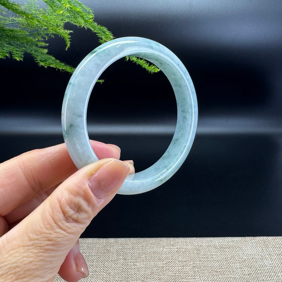 Genuine Burmese Green Jade Jadeite Bangle Bracelet ( 58.6mm )