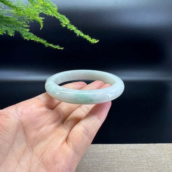 Genuine Burmese Green Jade Jadeite Bangle Bracelet ( 58.6mm )