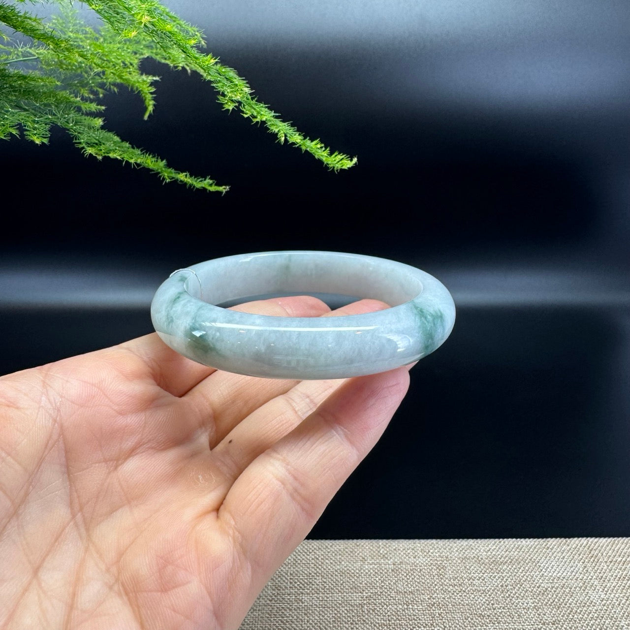 Genuine Burmese White Green Jade Jadeite Bangle Bracelet ( 58.5mm )