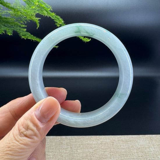Genuine Burmese Green Jade Jadeite Bangle Bracelet ( 58.4mm )