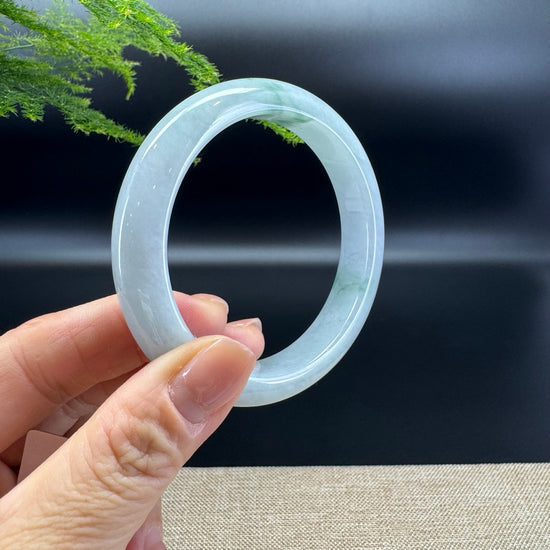 Genuine Burmese Green Jade Jadeite Bangle Bracelet ( 58.4mm )